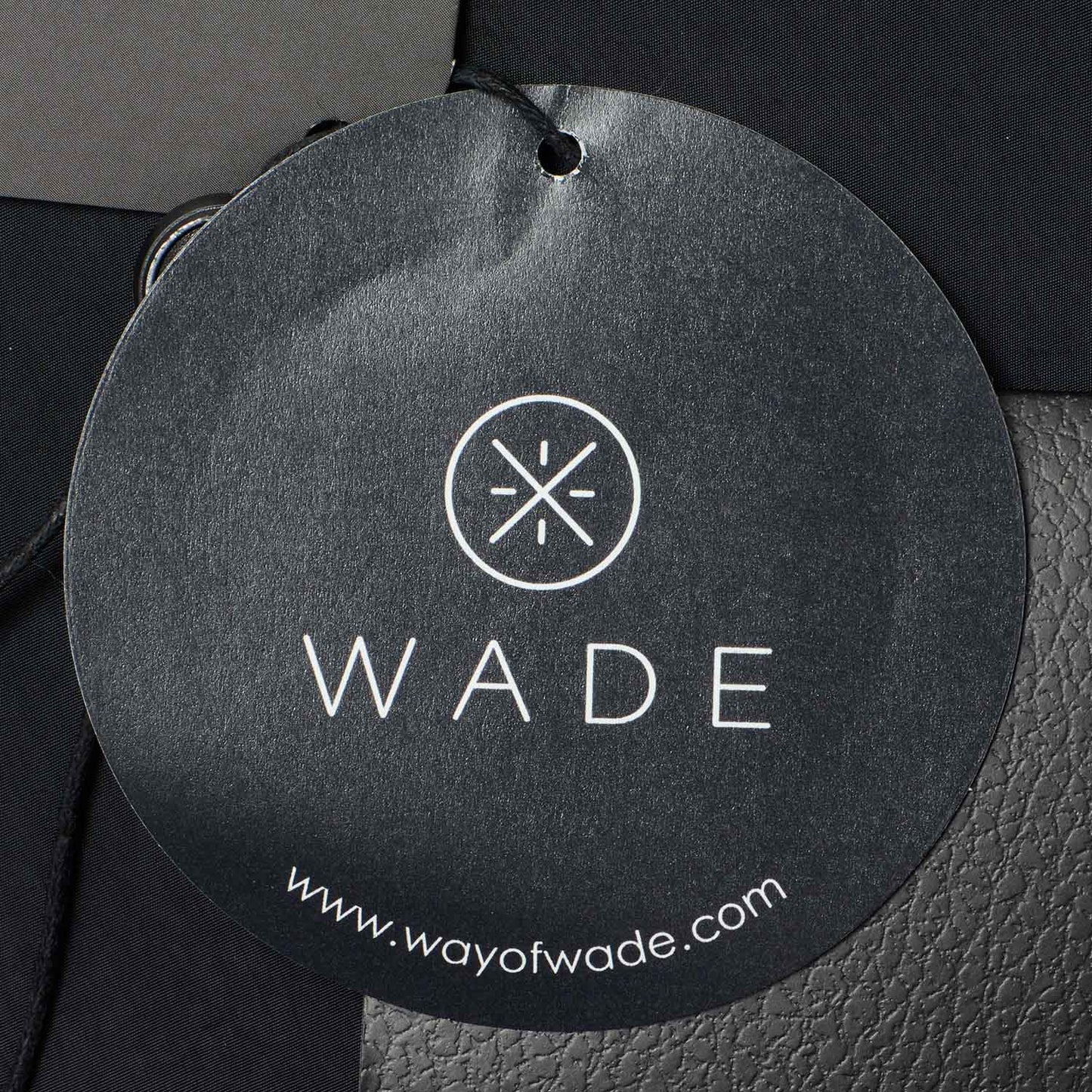 Unisex Jacke mit Kapuze Wade x Primaloft - schwarz - AJMT103-1