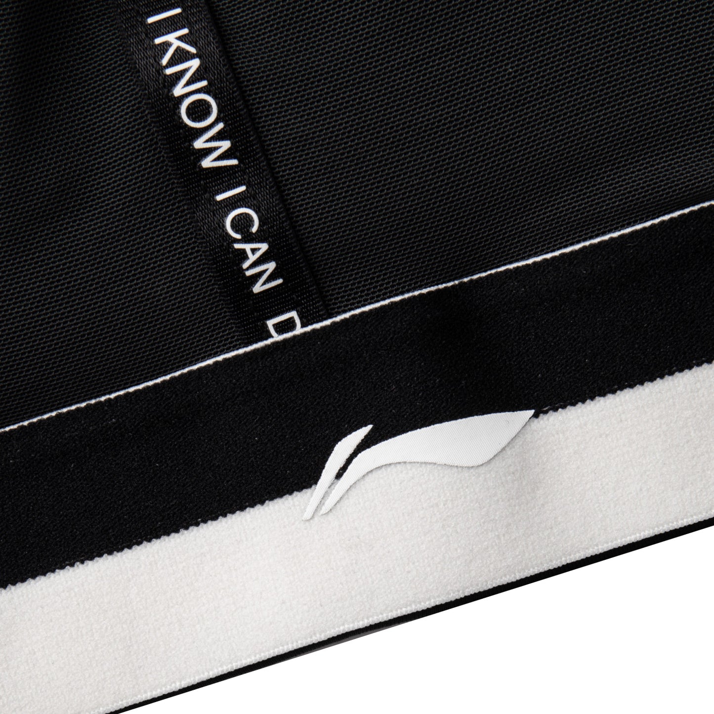 Medium Support SportBH "LN FIT" schwarz - AUBQ076-1